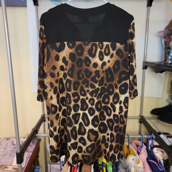 Elie McCarthy SS Blouse Full Button Leopard Print - Size 2XL - Picture 2 of 3